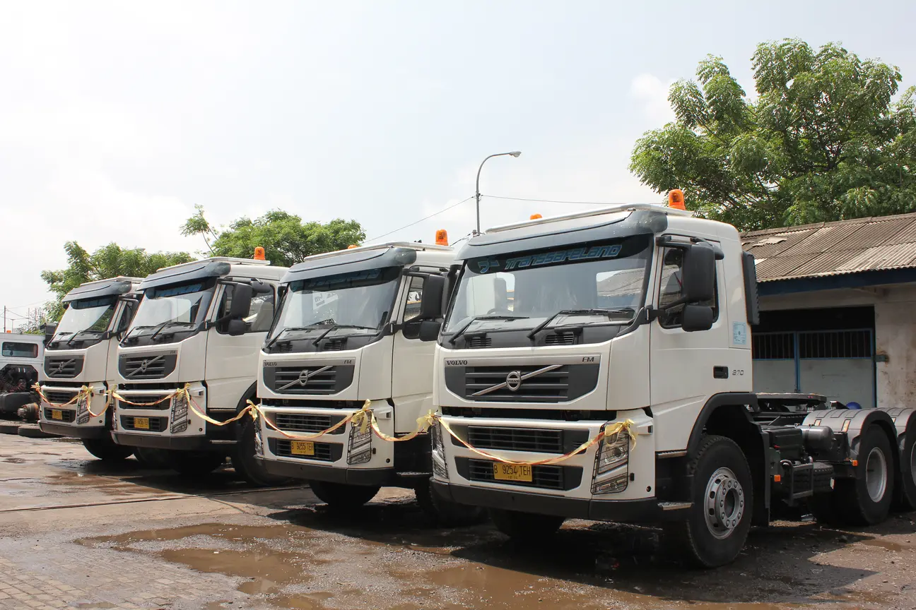 Land Transport Background