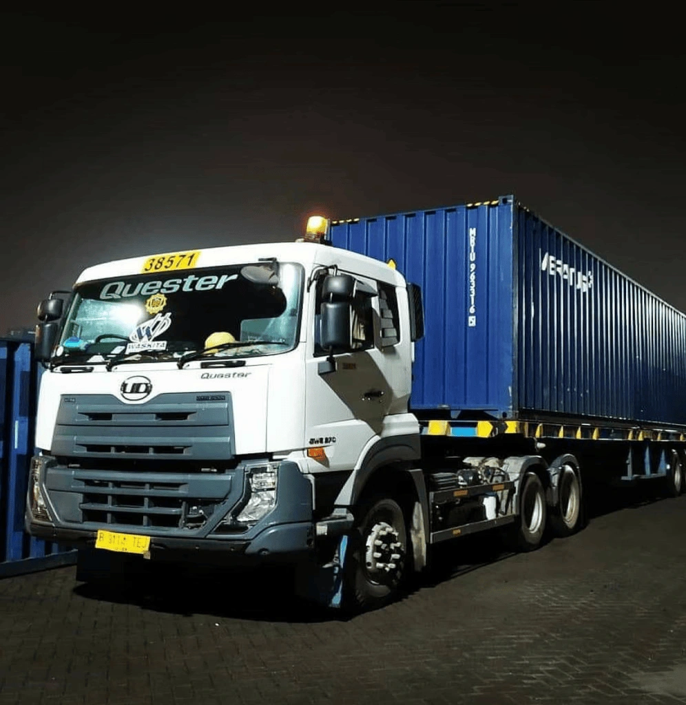 Container Trucking (40ft) – Night Operation